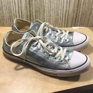 Converse silver glitter Women’s size 13